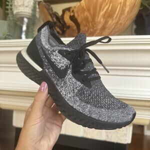 Nike Black and White Knit Athletic Shoes